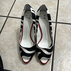New! never worn!